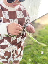 Load image into Gallery viewer, 2pc Crew and Shorts Set - Peace