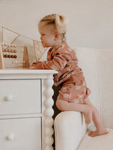 Load image into Gallery viewer, 2pc Crew and Shorts Set - Sunrays