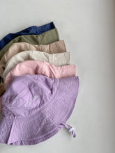 Load image into Gallery viewer, Wide Brim Bucket Hat - Size M/L (52-54cm)