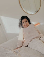 Load image into Gallery viewer, Oakley Oversized Knit - Oat