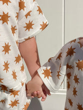 Load image into Gallery viewer, 2pc Waffle Set - Summer Suns