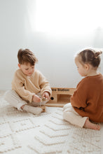 Load image into Gallery viewer, Oakley Oversized Knit - Latte