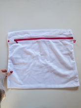 Load image into Gallery viewer, Cadenshae laundry wash bag
